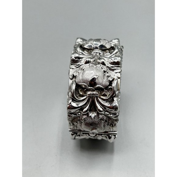 Repousse Hinge Bangle Bracelet Silver Tone Wide Ornate Textured Vintage Bracelet - Picture 4 of 10